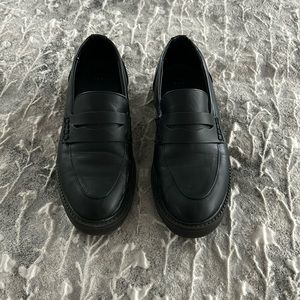 Size 8 black loafers